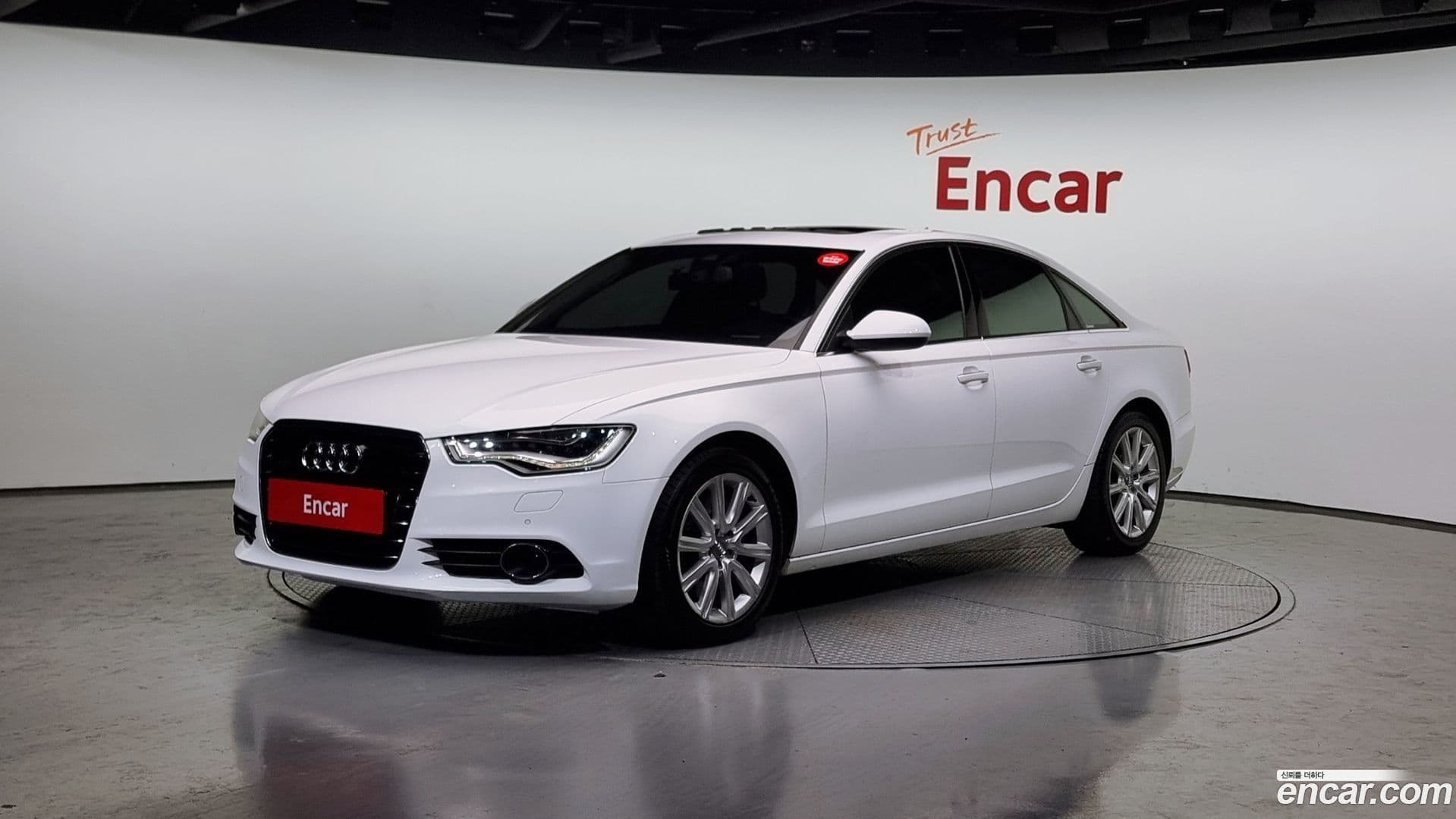 Main__Slider__Photo:A6 Audi 2014.2-0