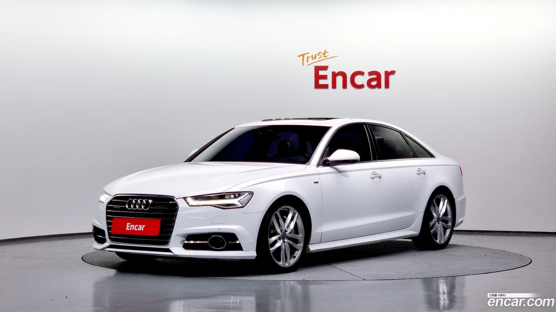 Main__Slider__Photo:A6 Audi 2015.9-0