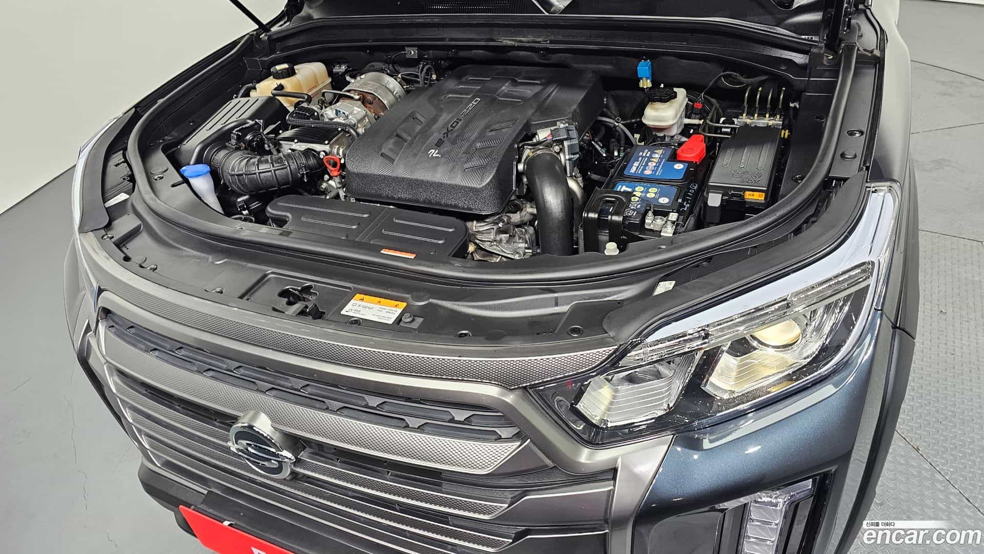 Rexton KG Mobility 2022.10-INNER-006