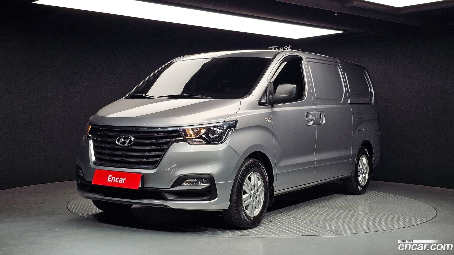 Main__Slider__Photo:Starex Hyundai 2021.2-0