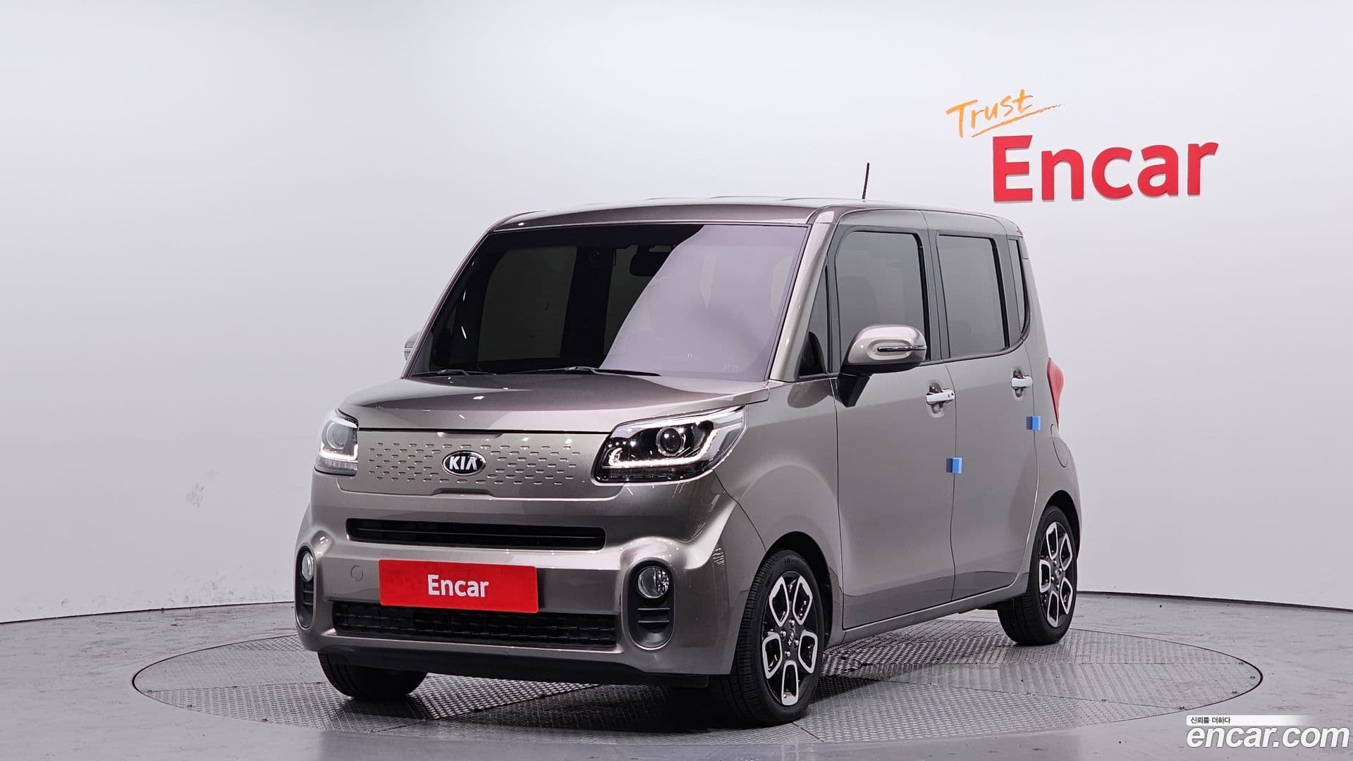 Main__Slider__Photo:RAY Kia 2018.5-0