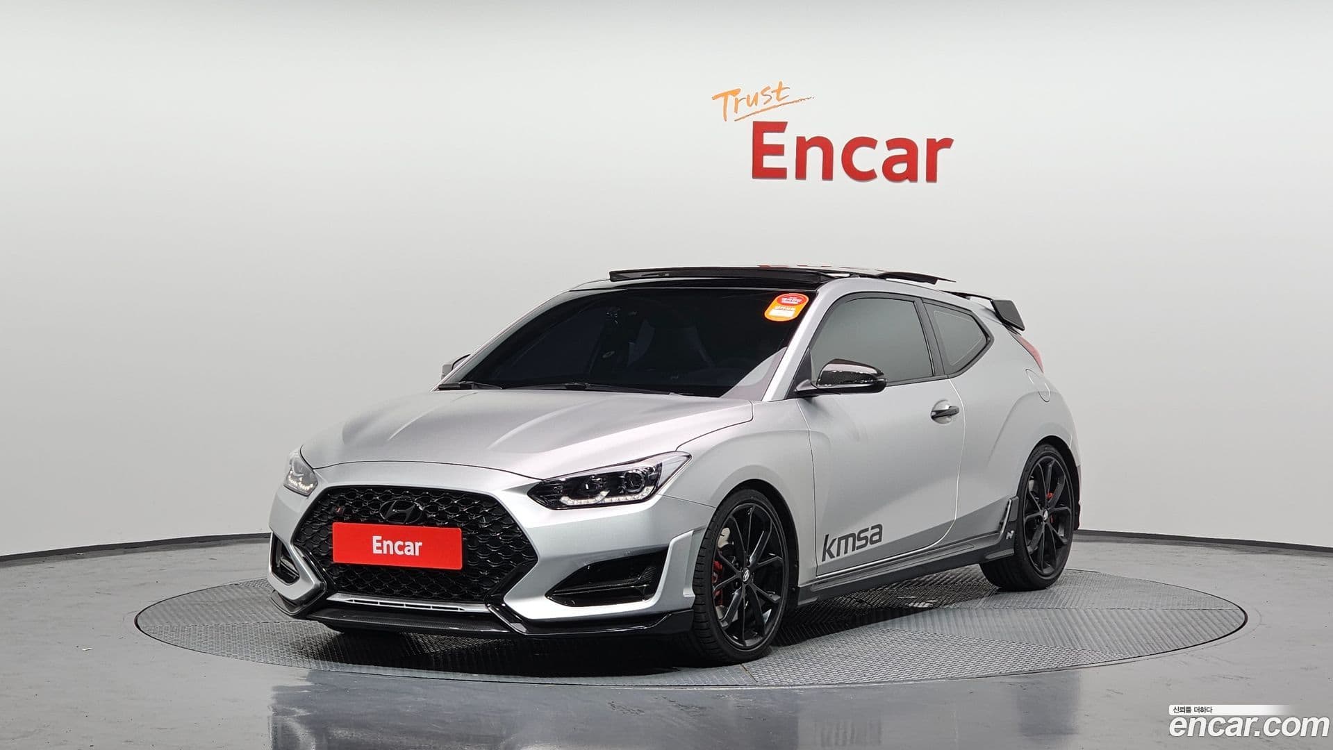 Main__Slider__Photo:Veloster Hyundai 2020.5-0
