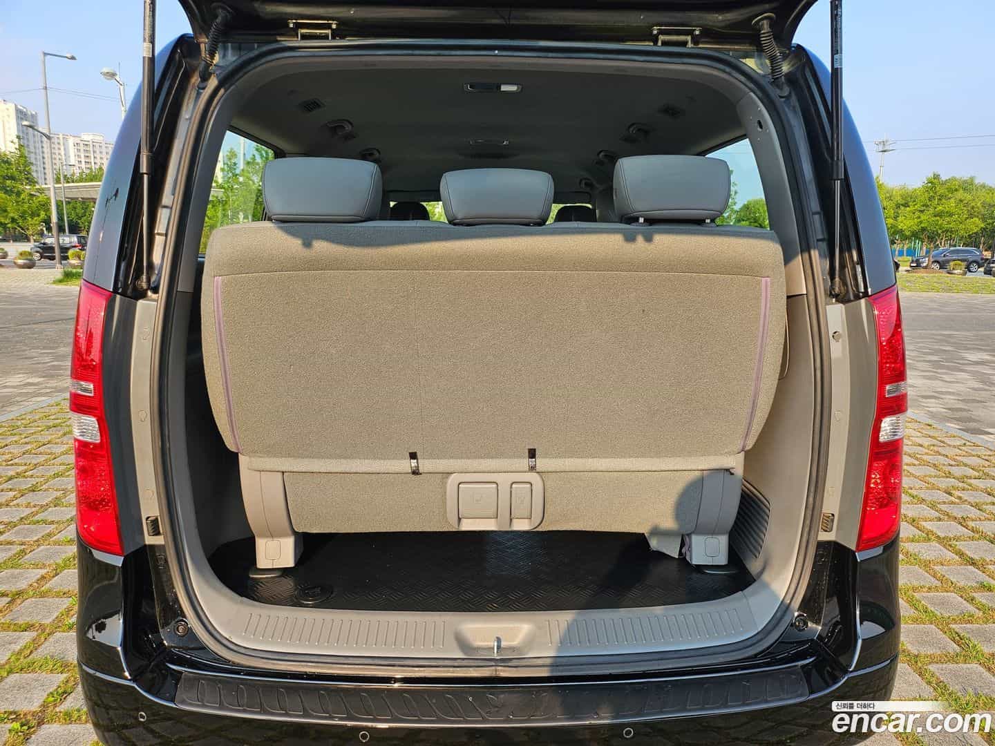 Starex Hyundai 2018.7-OPTION-015