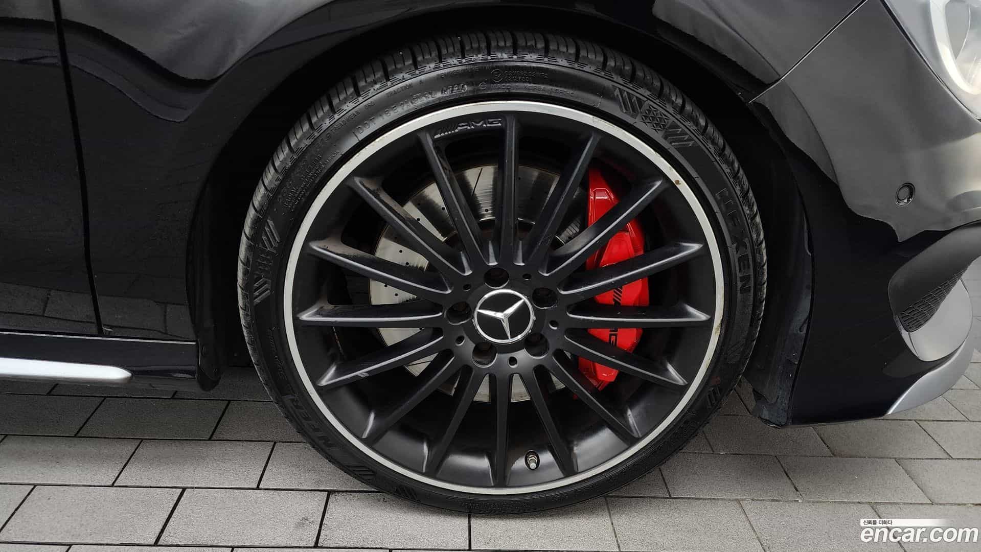 CLA-Class Mercedes-Benz 2015.2-OUTER-005