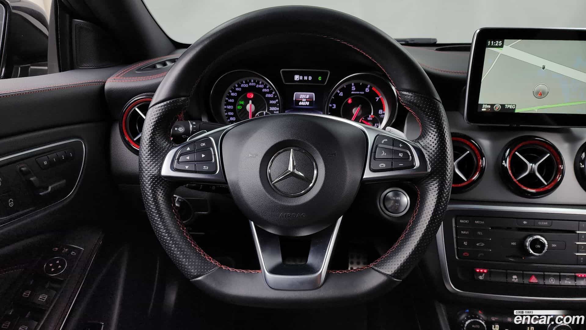 CLA-Class Mercedes-Benz 2015.2-OPTION-017