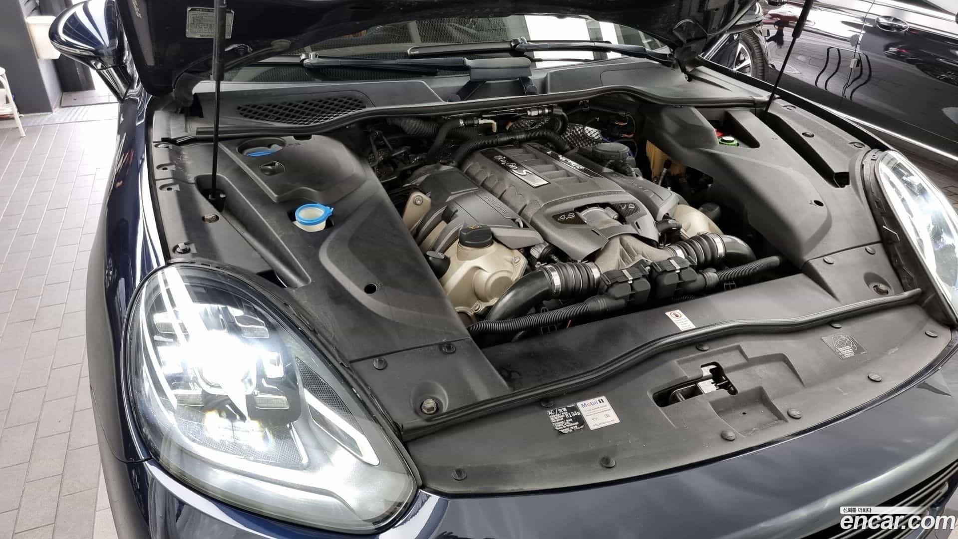 Cayenne Porsche 2015.10-INNER-006