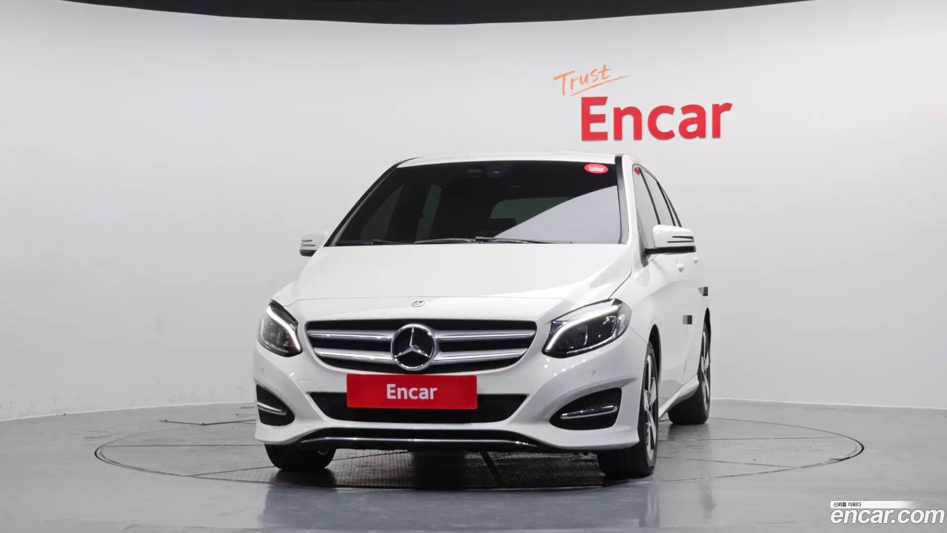 B-Class Mercedes-Benz 2018.9-OUTER-003
