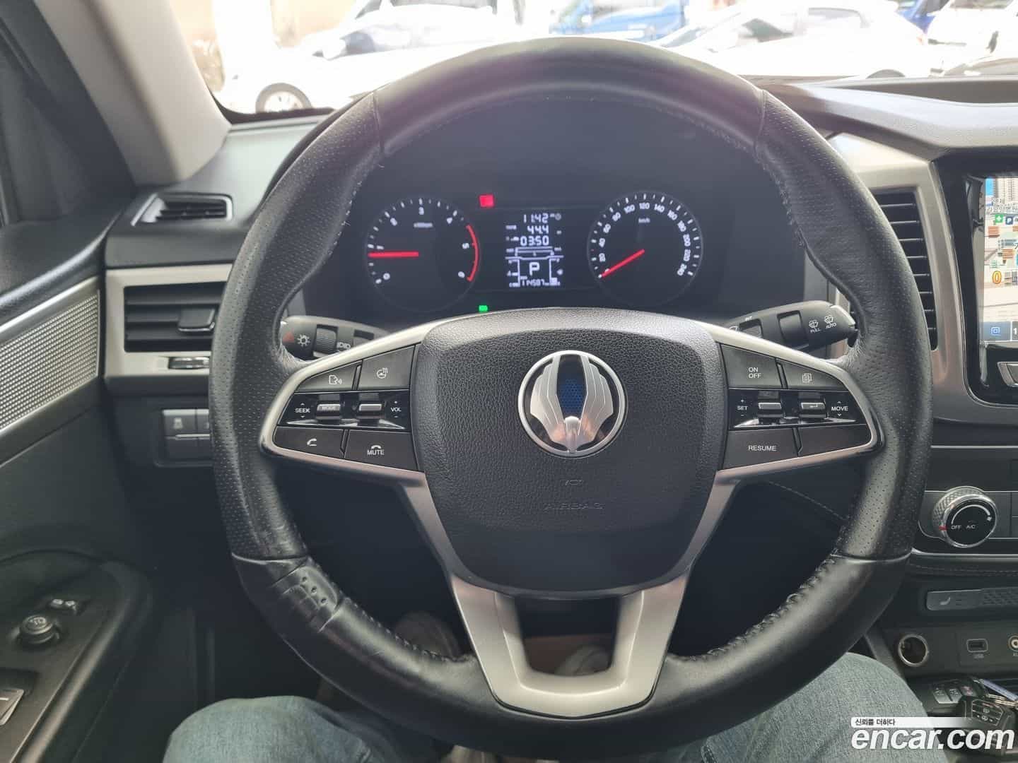 Rexton KG Mobility 2018.10-INNER-009