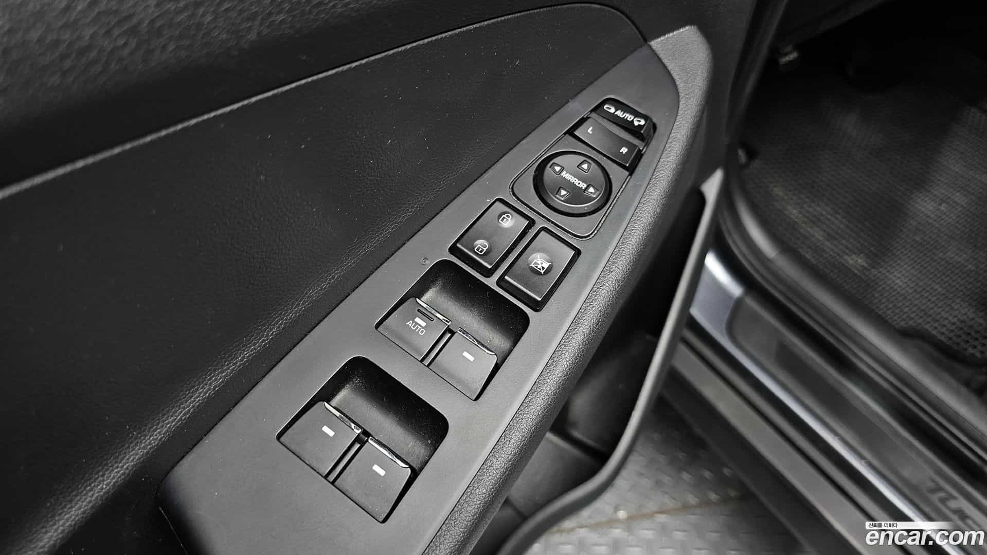 Tucson Hyundai 2018.3-OPTION-15