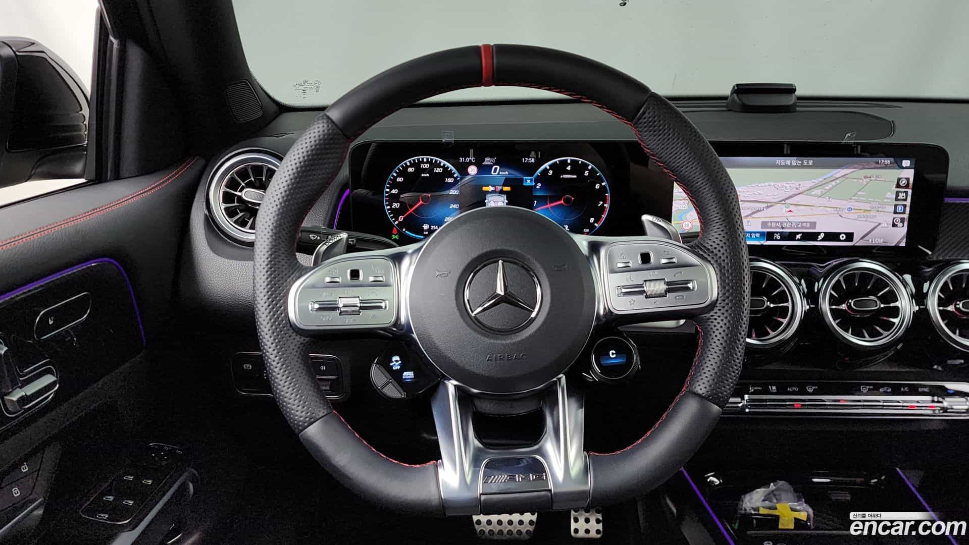 GLB-Class Mercedes-Benz 2023.6-OPTION-017
