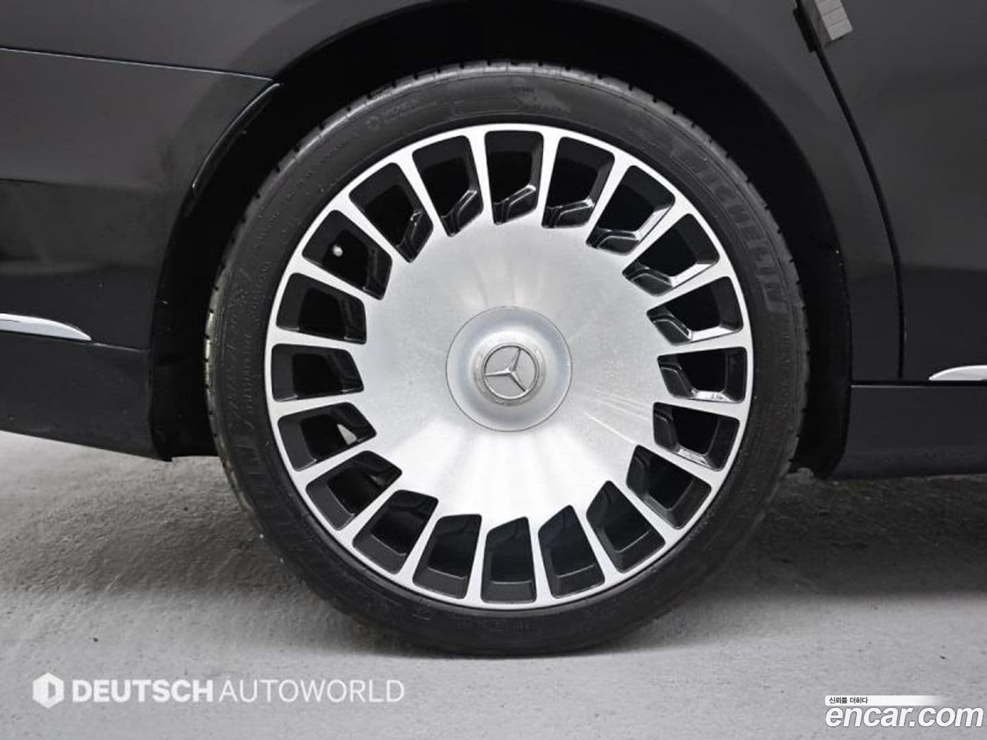 Main__Slider__Photo:S-Class Mercedes-Benz 2018.2-3