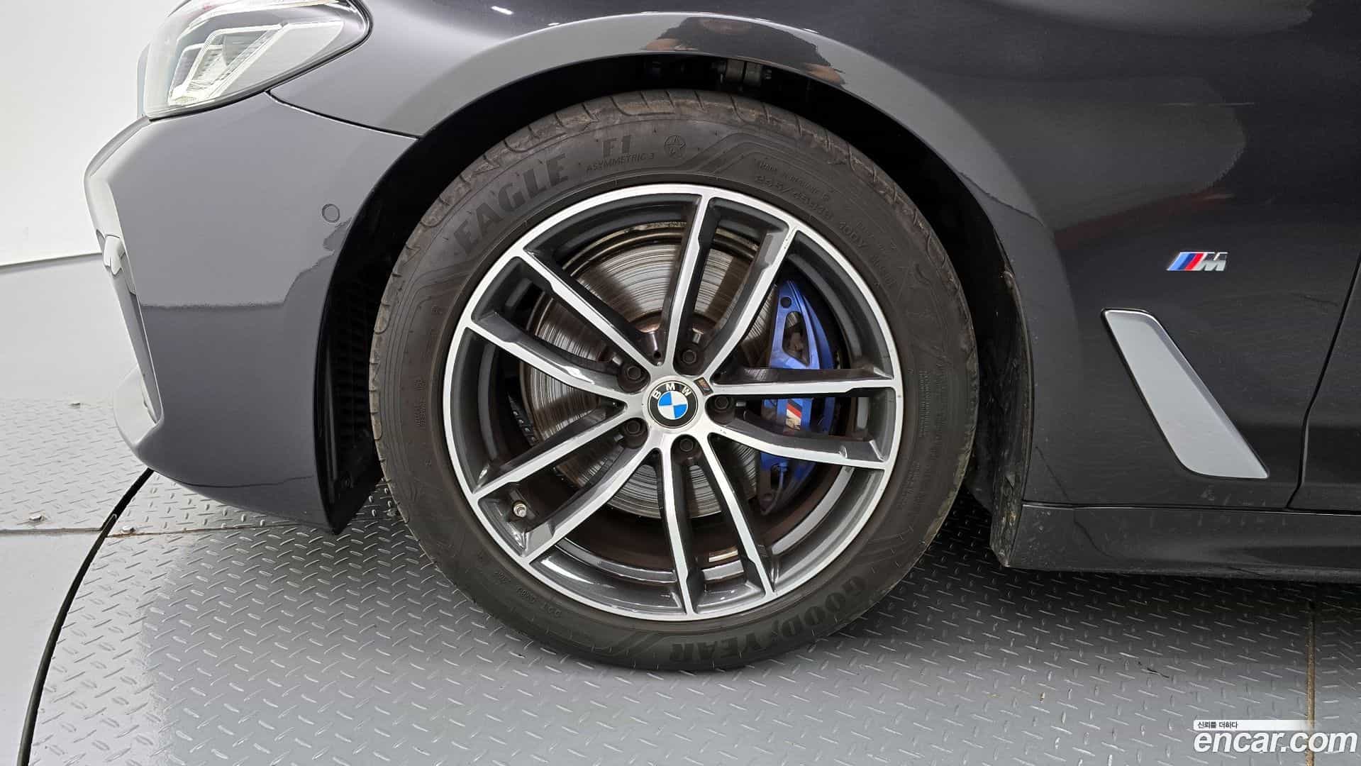 5-Series BMW 2023.6-OUTER-005