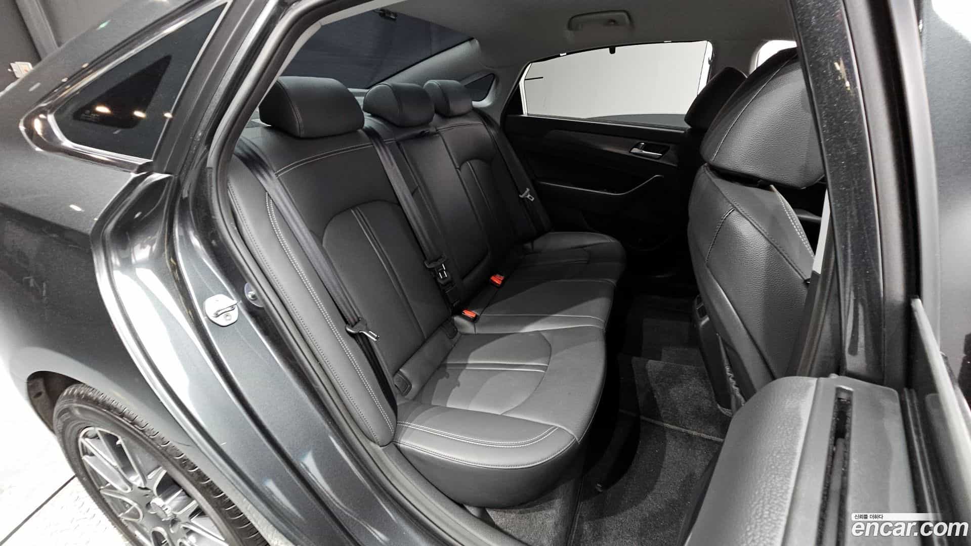 Sonata Hyundai 2019.2-OPTION-016