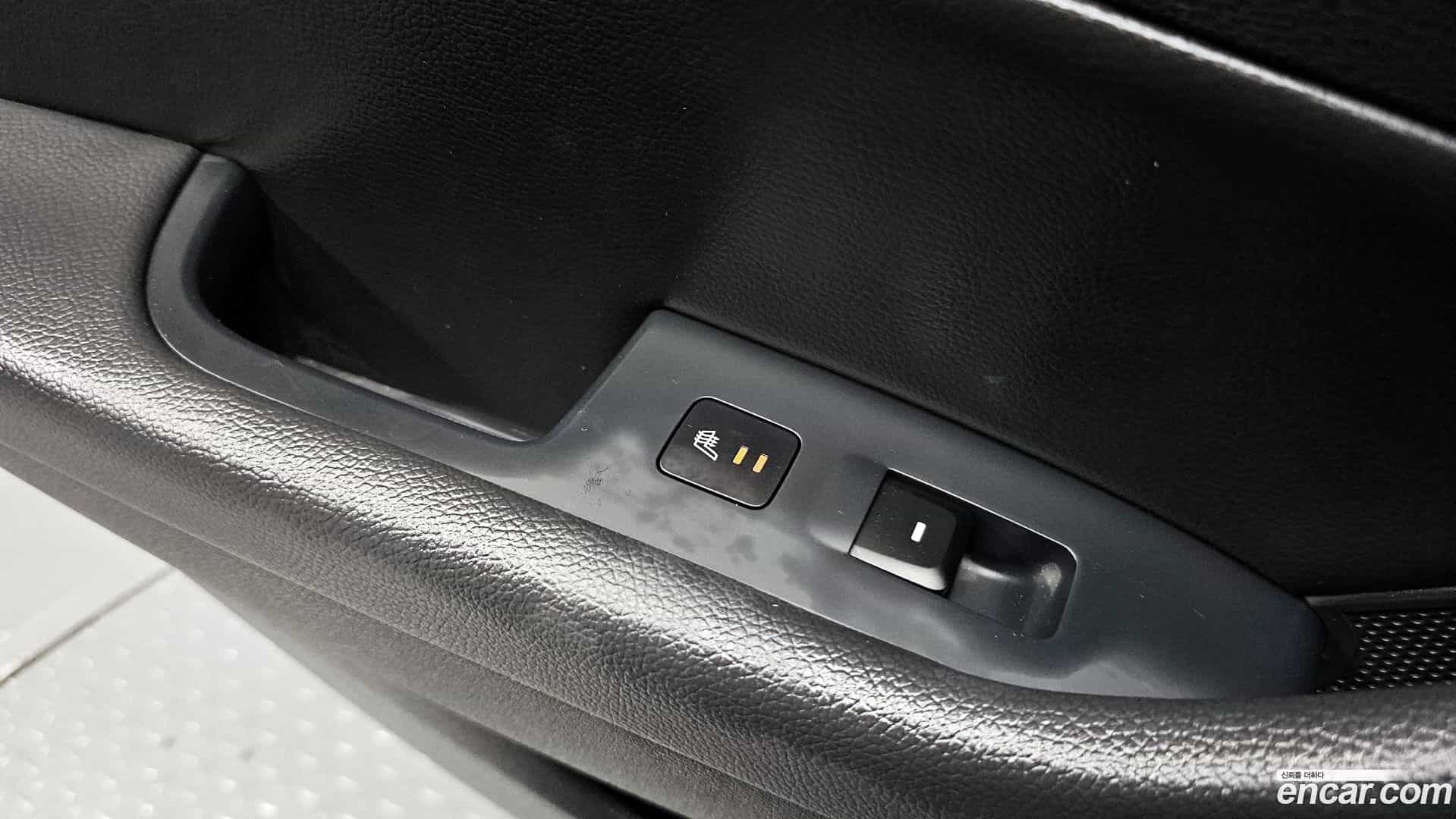 Sonata Hyundai 2019.2-OPTION-022