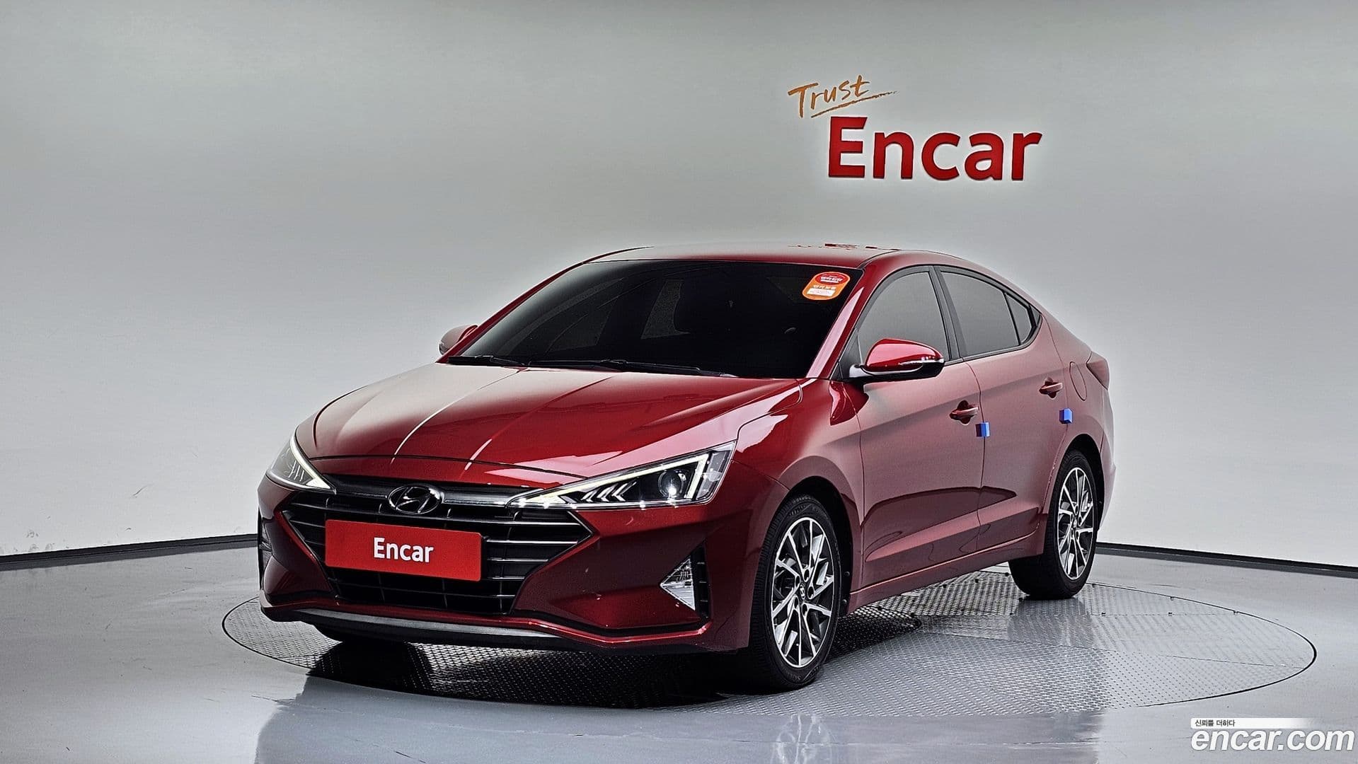 Main__Slider__Photo:AVANTE Hyundai 2018.9-0