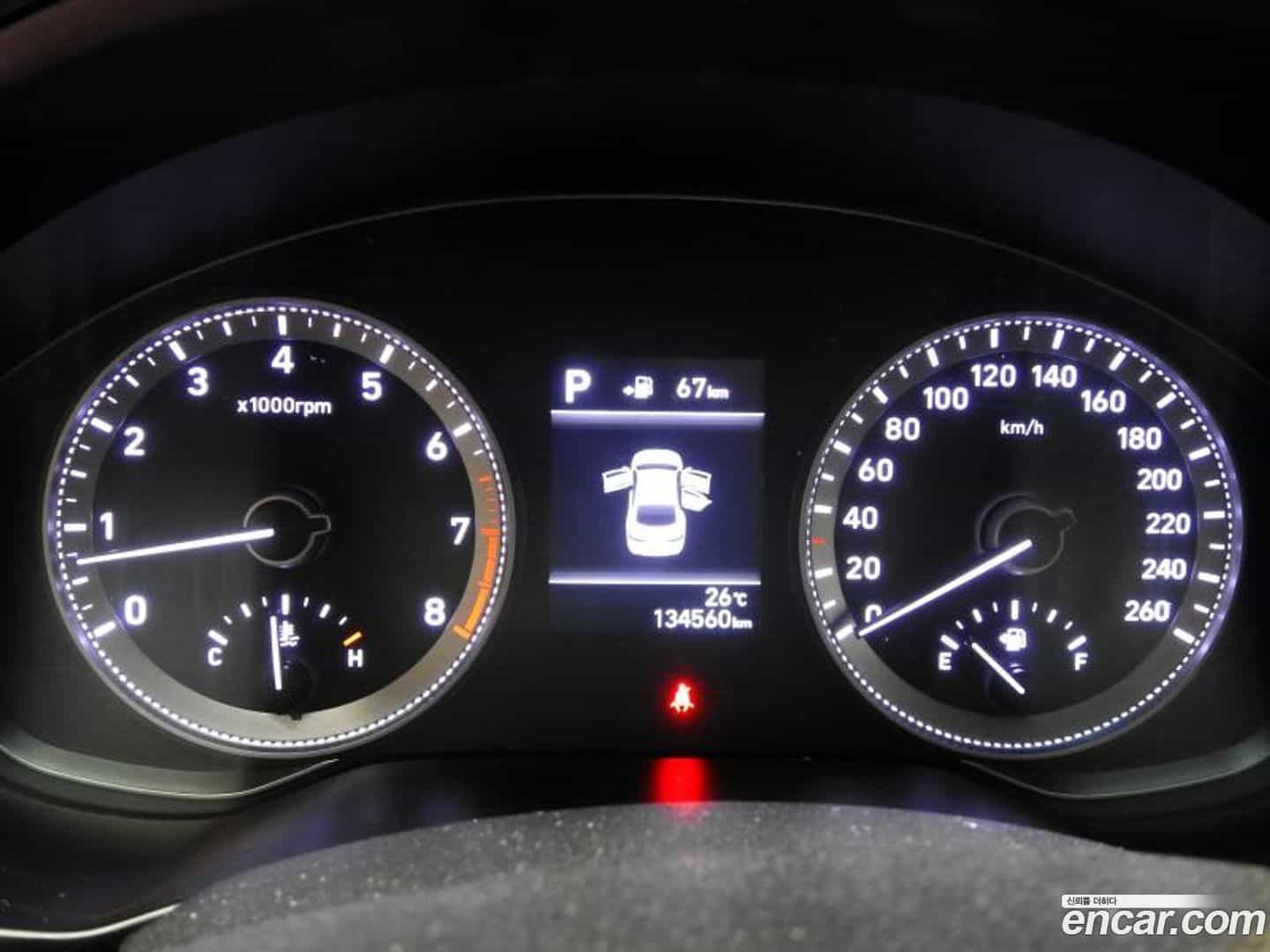 Grandeur Hyundai 2018.6-INNER-008