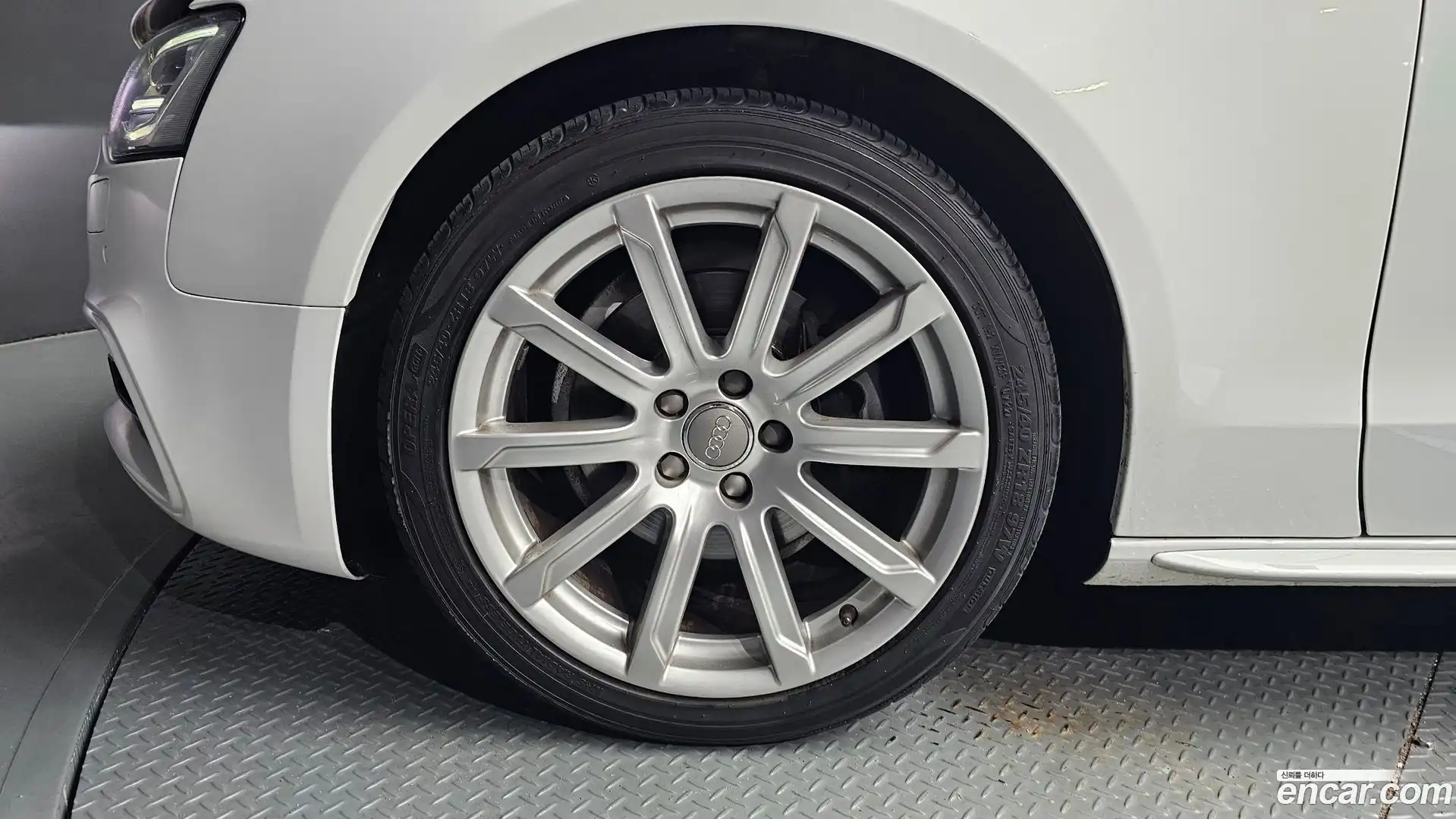 A5 Audi 2014.10-OUTER-005