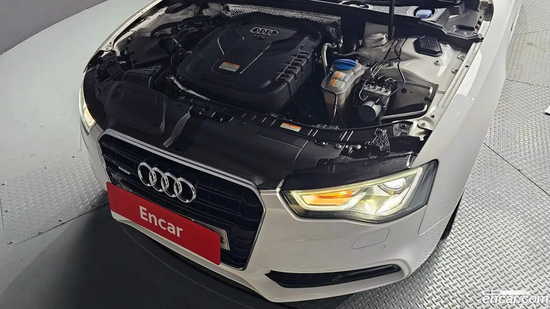 A5 Audi 2014.10-INNER-006