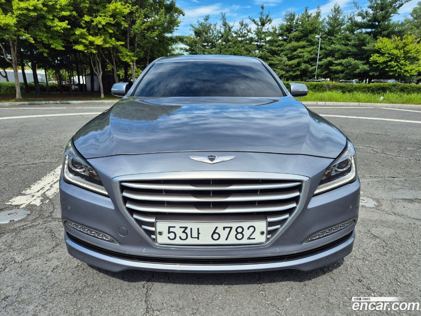 Main__Slider__Photo:Genesis Hyundai 2015.5-0