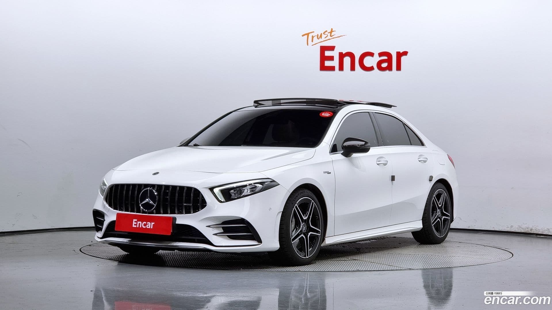 Main__Slider__Photo:A-Class Mercedes-Benz 2020.10-0