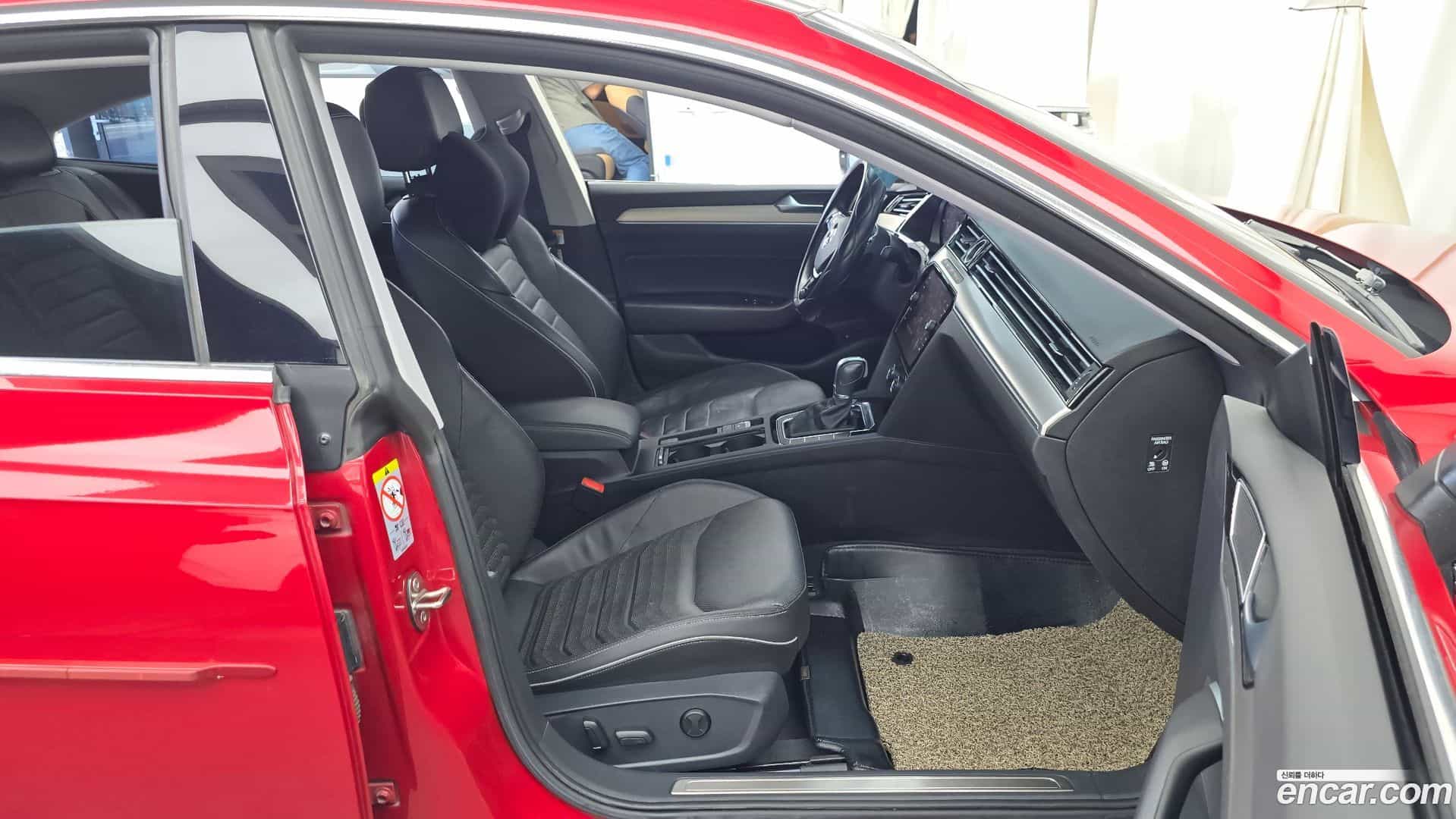 Arteon Volkswagen 2018.11-OPTION-015