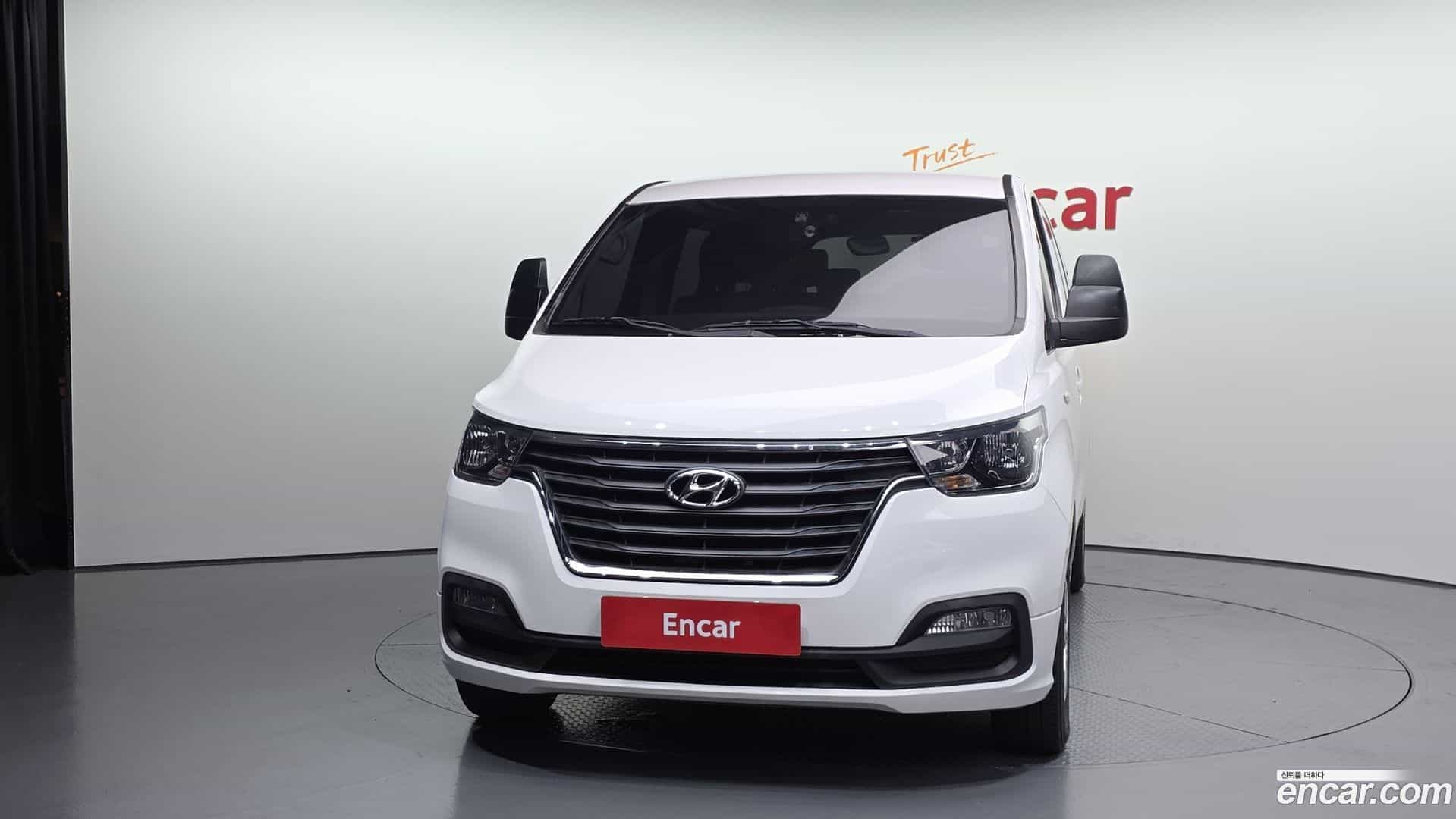 Starex Hyundai 2018.11-OUTER-003