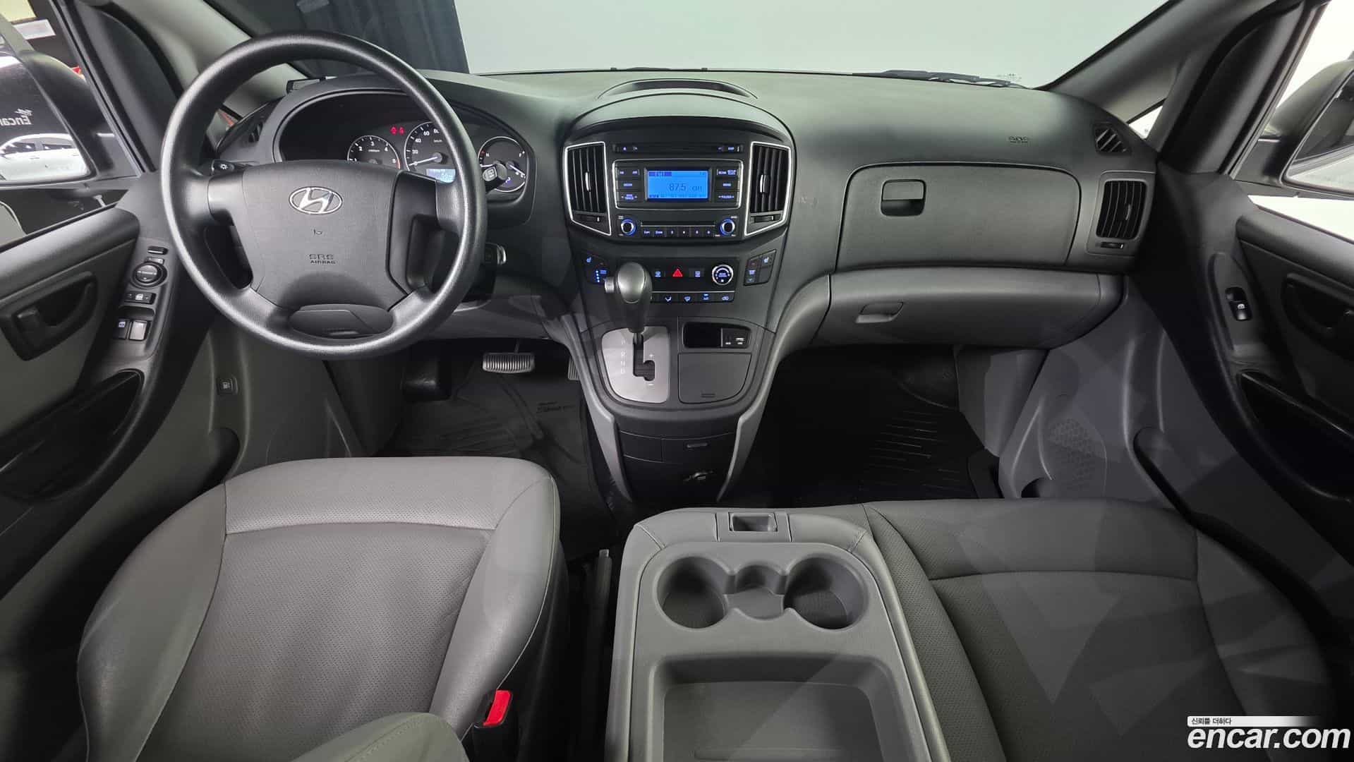 Starex Hyundai 2018.11-INNER-007