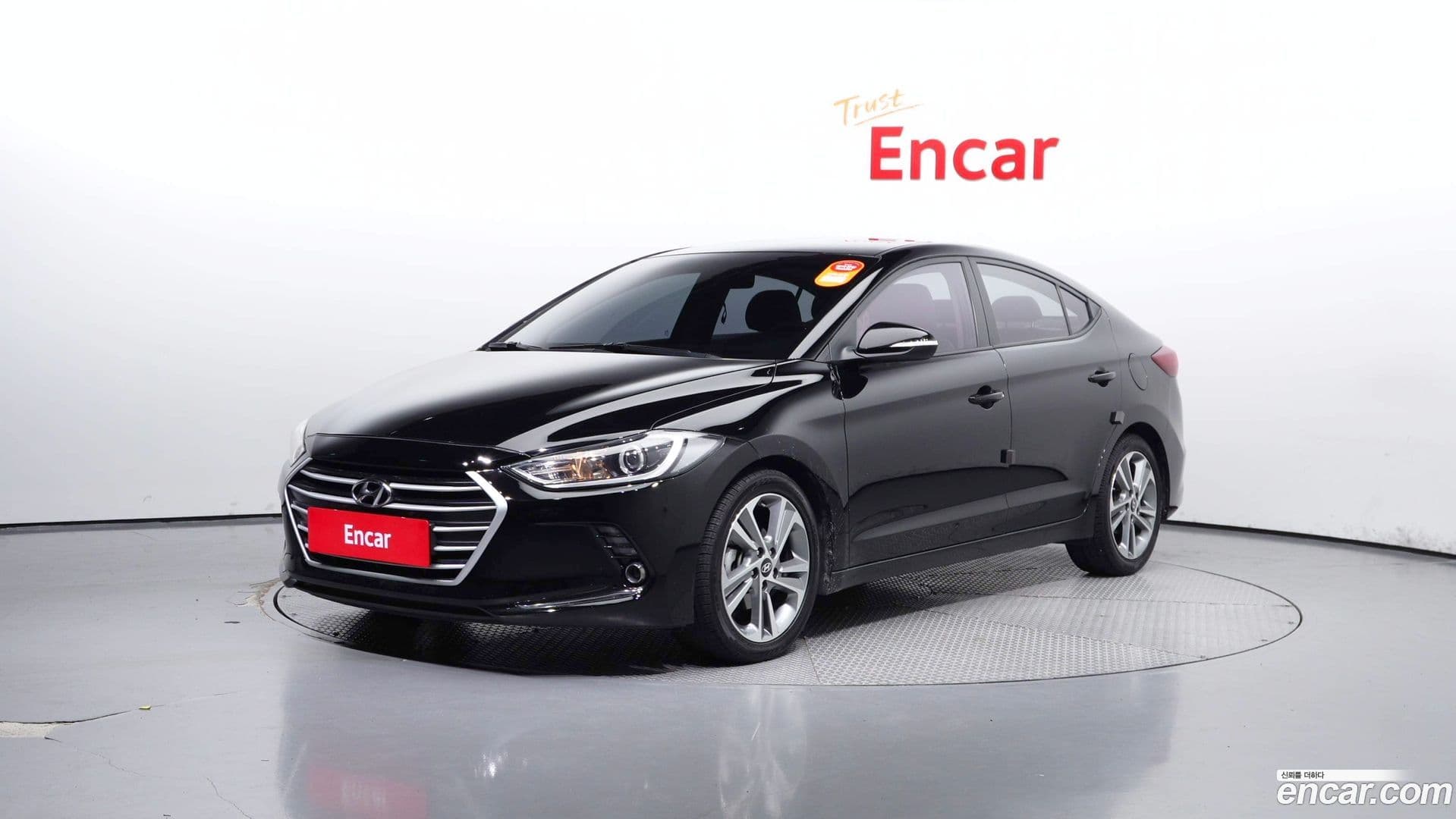 Main__Slider__Photo:AVANTE Hyundai 2018.5-0