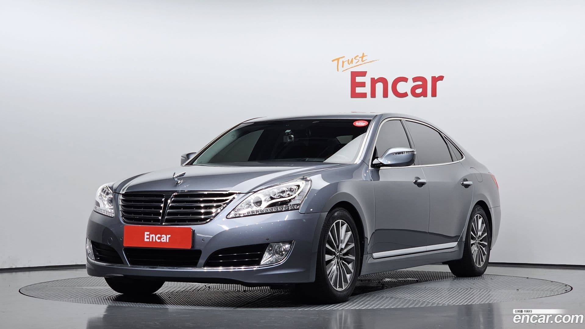 Main__Slider__Photo:Equus Hyundai 2014.3-0