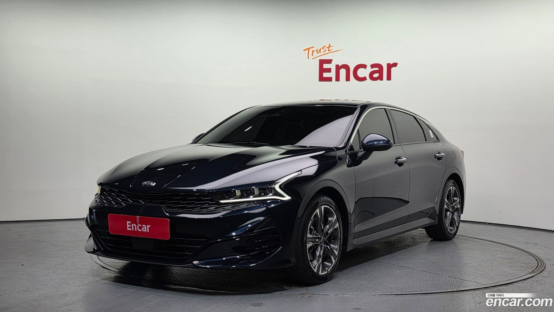 Main__Slider__Photo:K5 Kia 2021.1-0