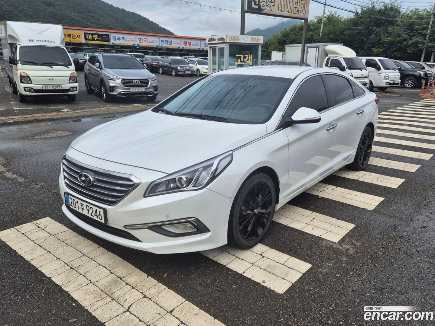 Main__Slider__Photo:Sonata Hyundai 2014.3-0