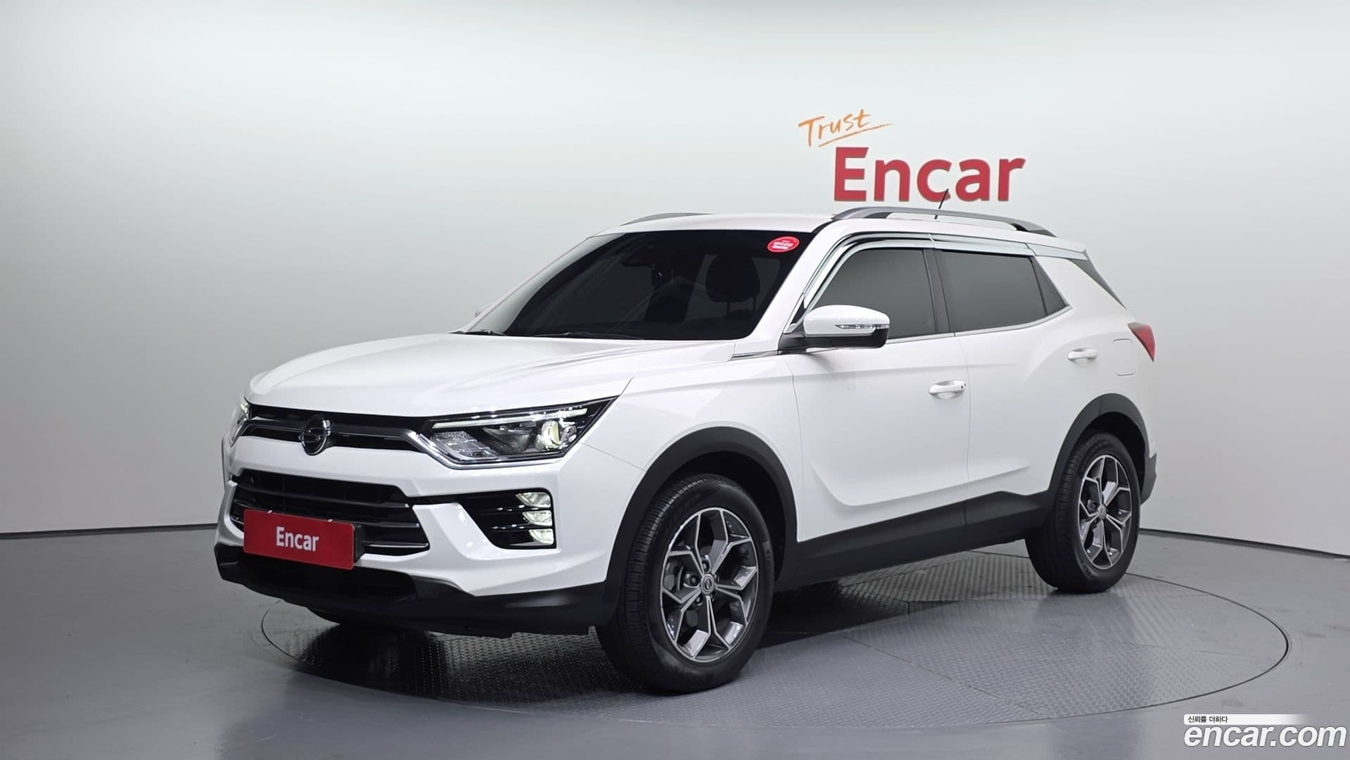 Main__Slider__Photo:KORANDO KG Mobility 2020.9-0