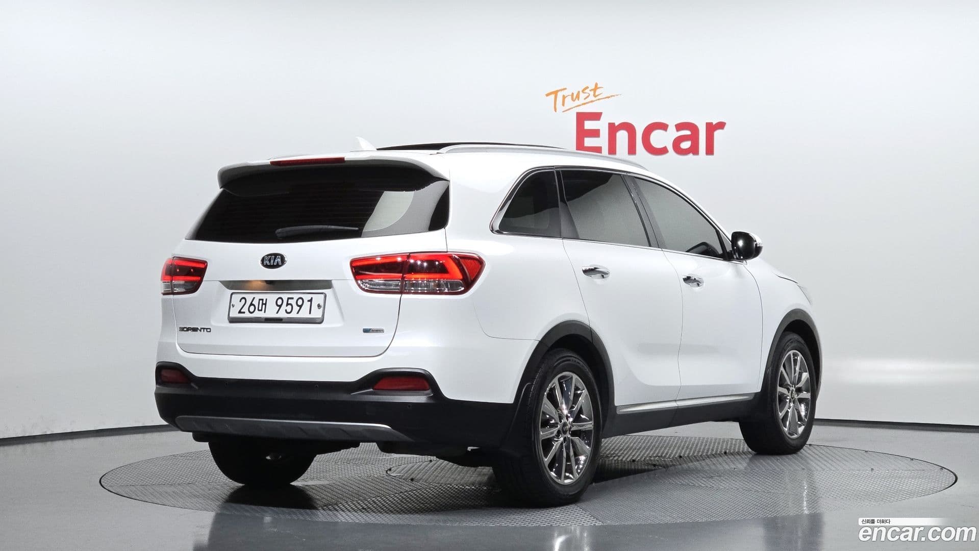 Main__Slider__Photo:Sorento Kia 2015.10-0