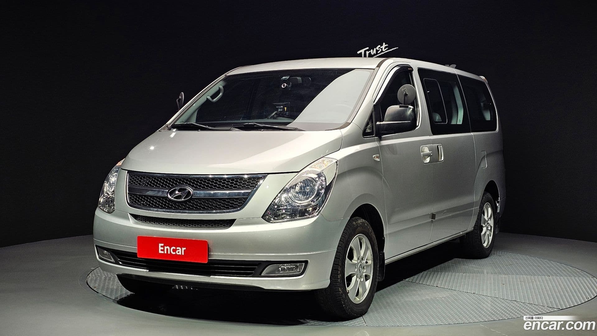 Main__Slider__Photo:Starex Hyundai 2015.0-0