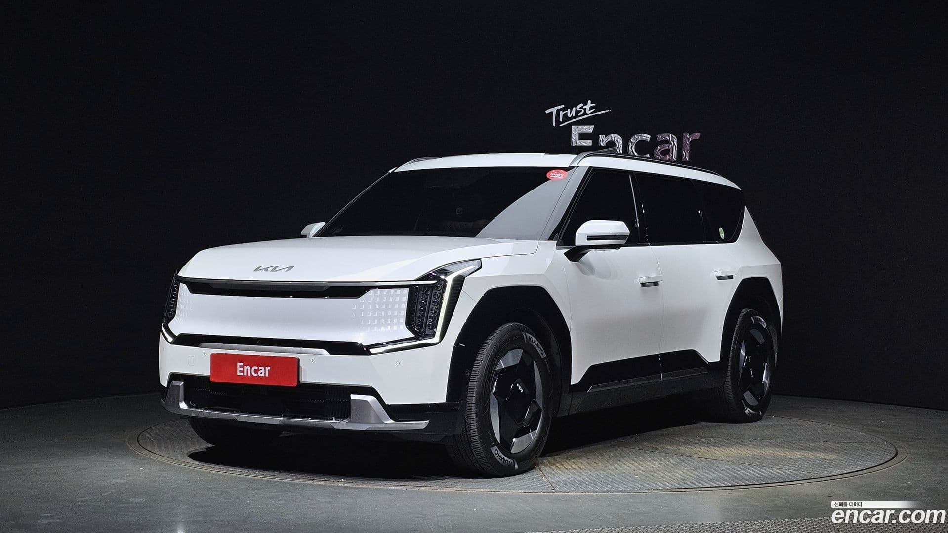 Main__Slider__Photo:EV9 Kia 2023.7-0