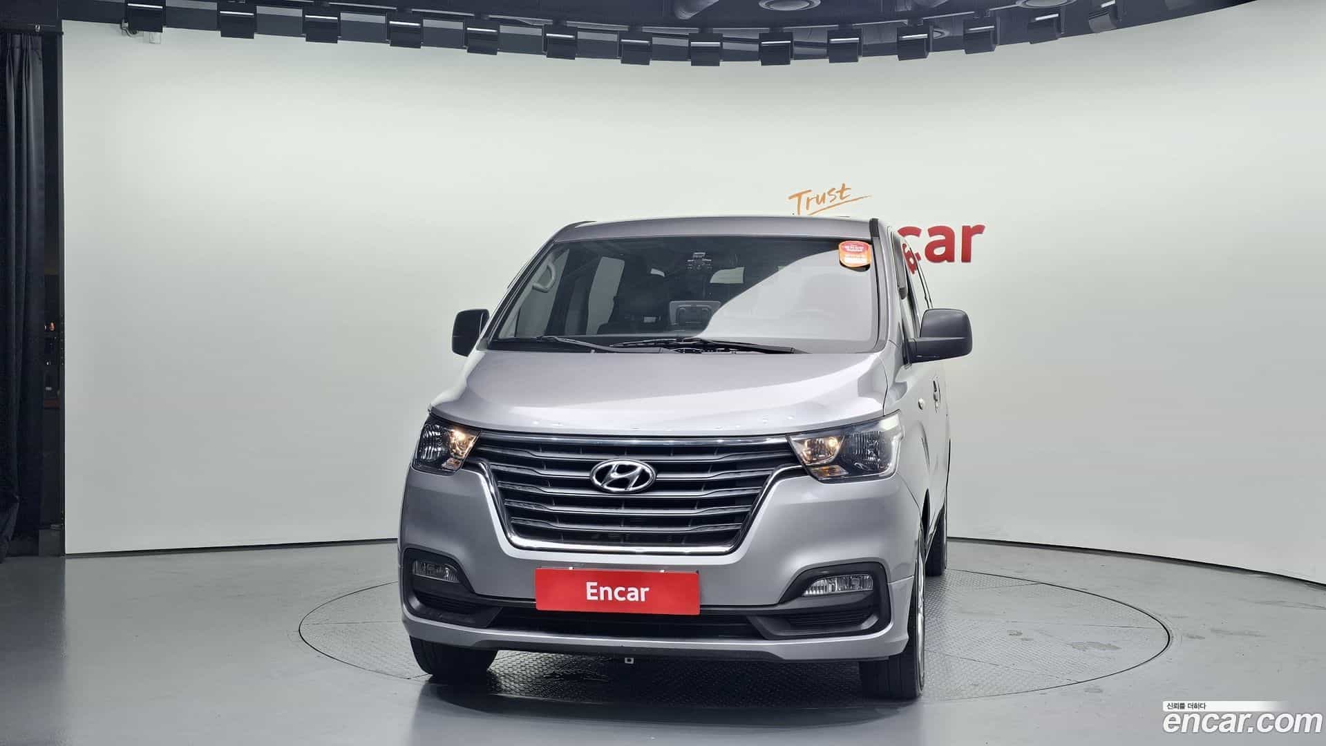 Starex Hyundai 2019.1-OUTER-003
