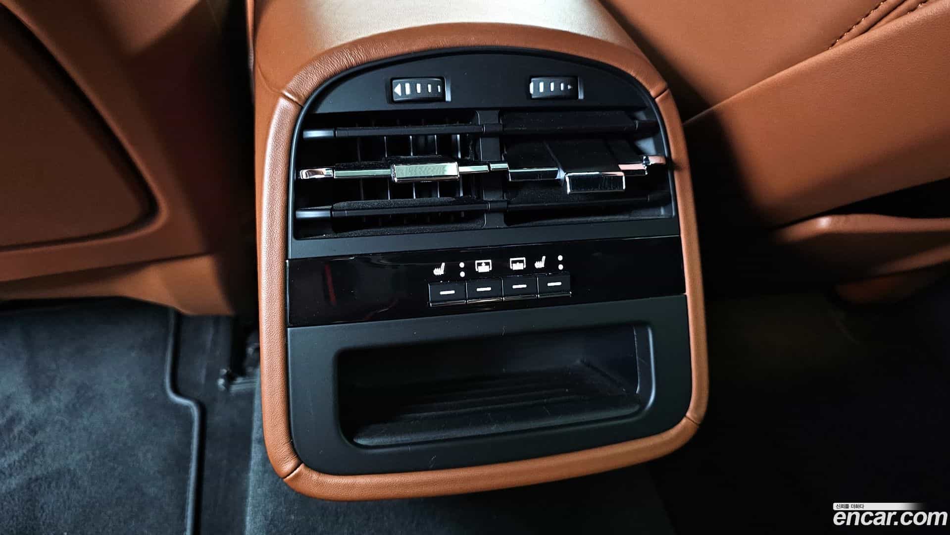 Quattroporte Maserati 2019.3-OPTION-023