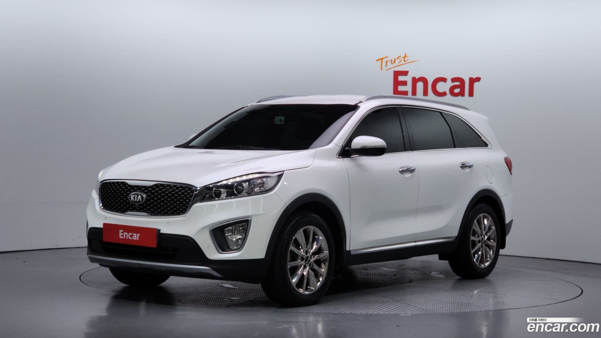 Main__Slider__Photo:Sorento Kia 2015.1-0
