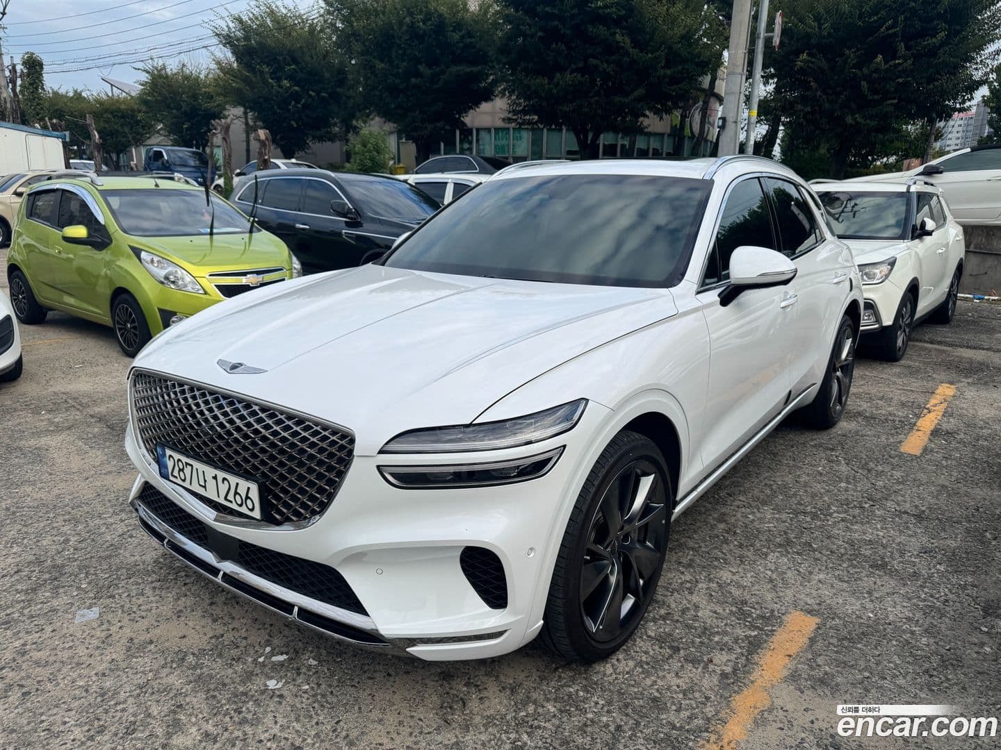 Main__Slider__Photo:GV70 Genesis 2023.0-0