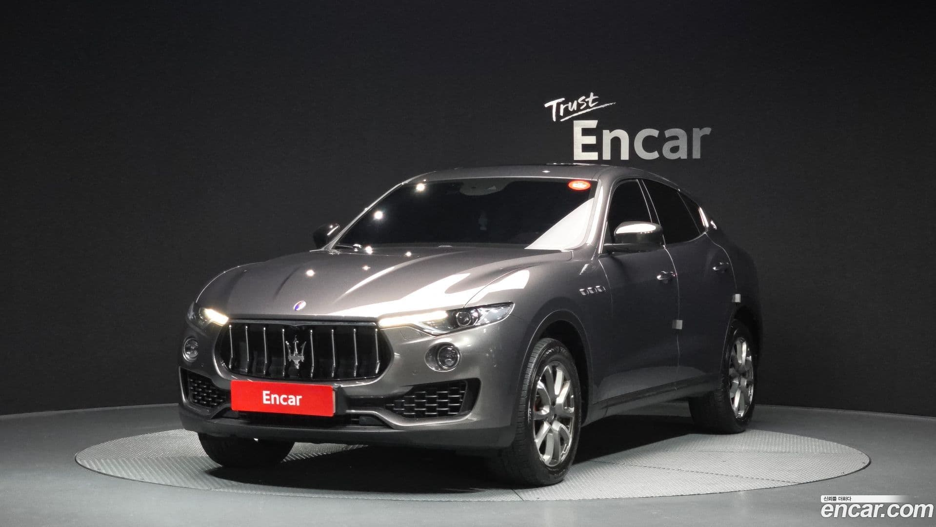 Main__Slider__Photo:Levante Maserati 2016.10-0