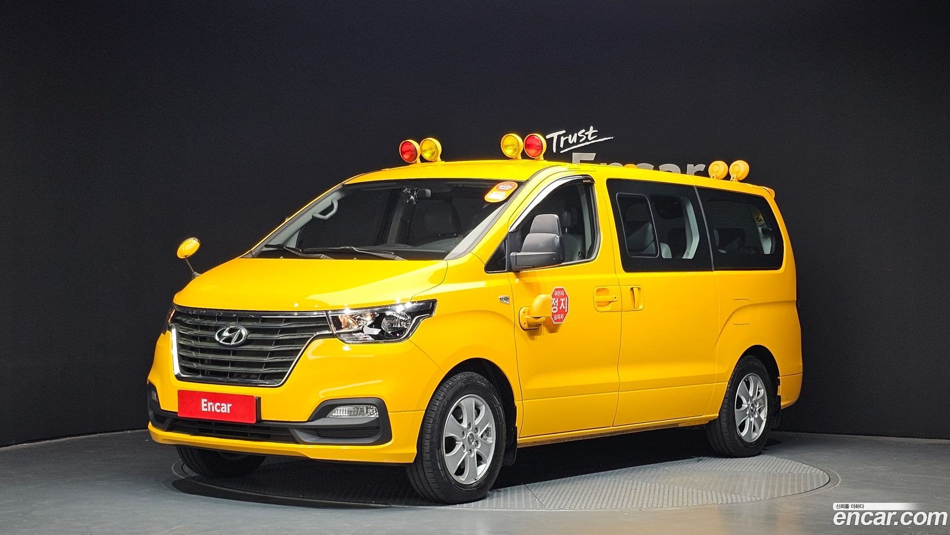 Main__Slider__Photo:Starex Hyundai 2020.10-0
