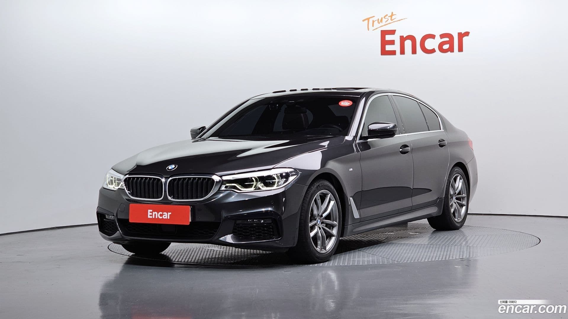 Main__Slider__Photo:5-Series BMW 2020.8-0