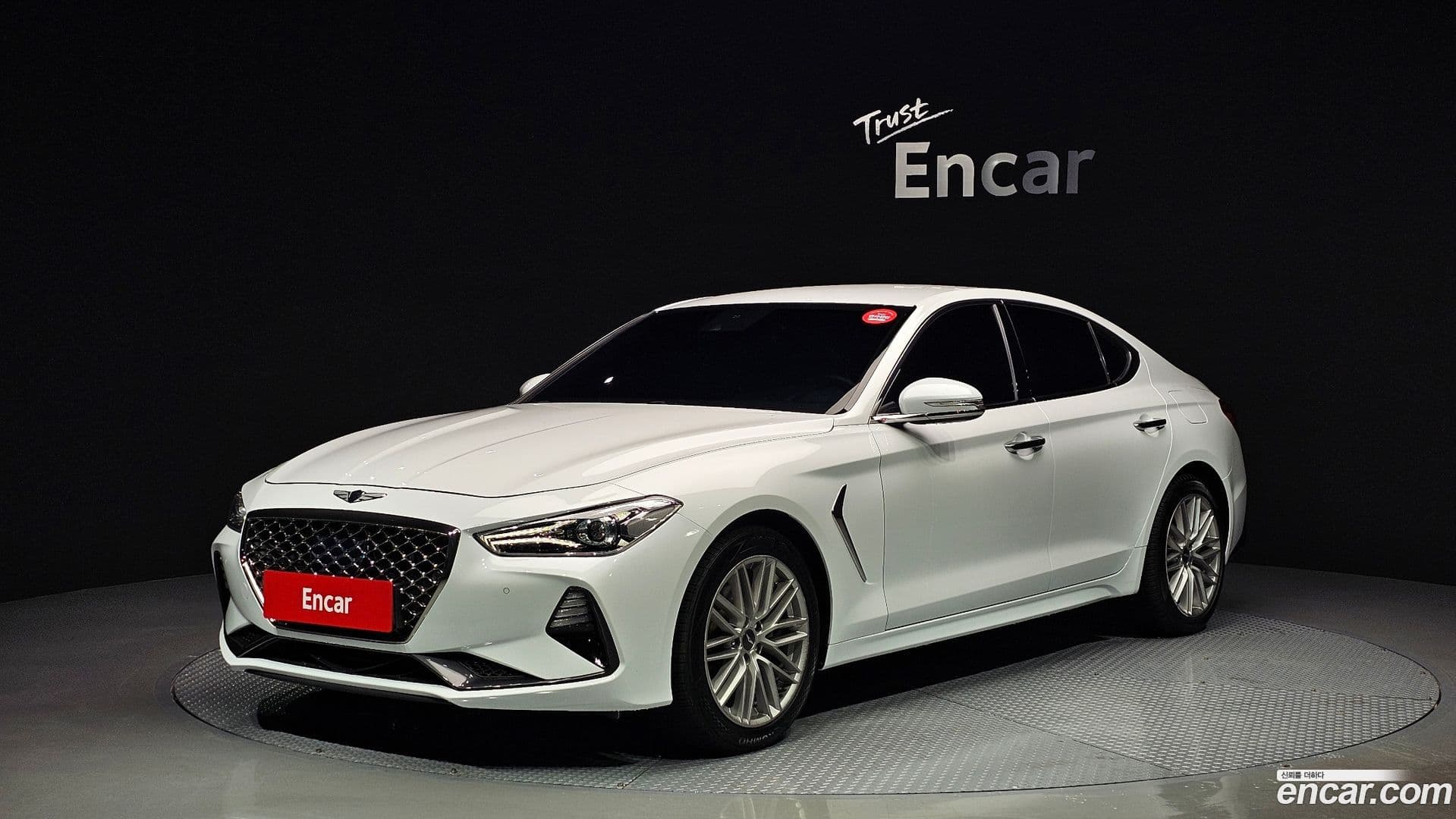 Main__Slider__Photo:G70 Genesis 2019.4-0