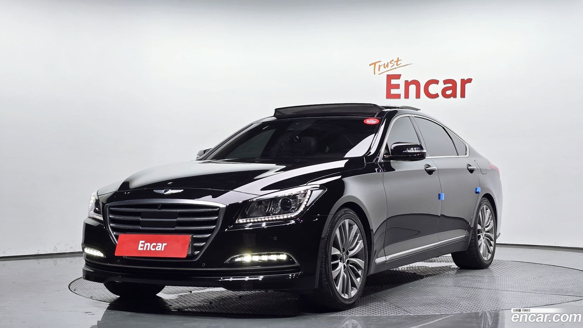 Main__Slider__Photo:Genesis Hyundai 2016.1-0