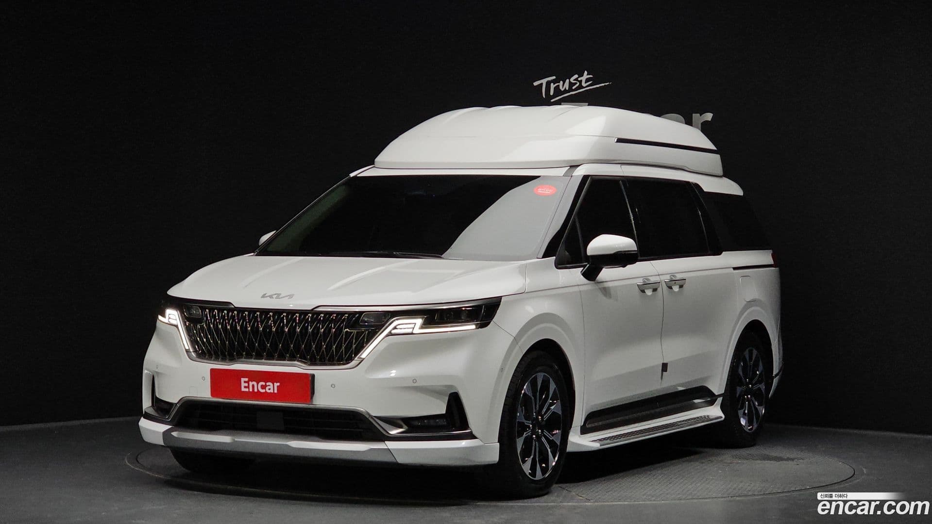 Main__Slider__Photo:Canival Kia 2021.11-0