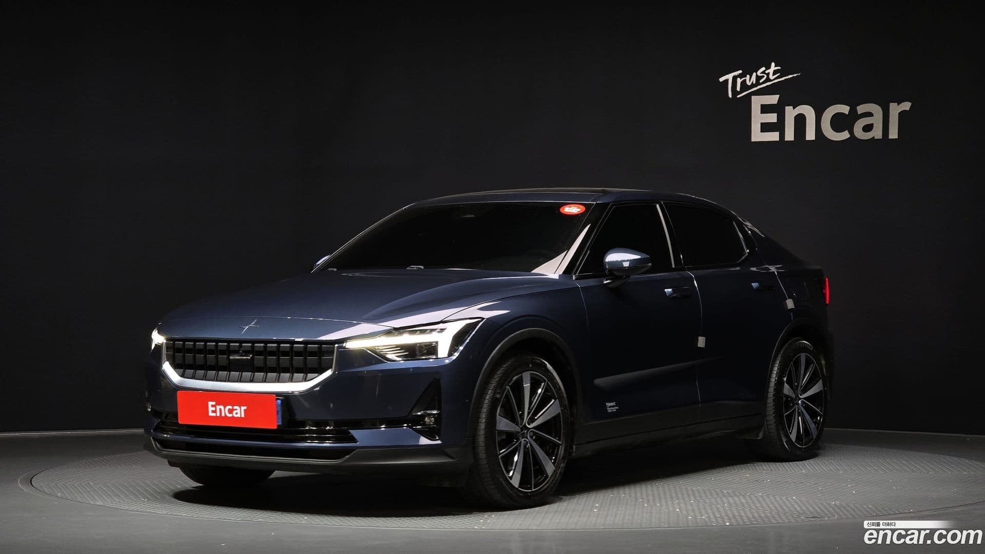 Main__Slider__Photo:Polestar 2 Polestar 2022.3-0