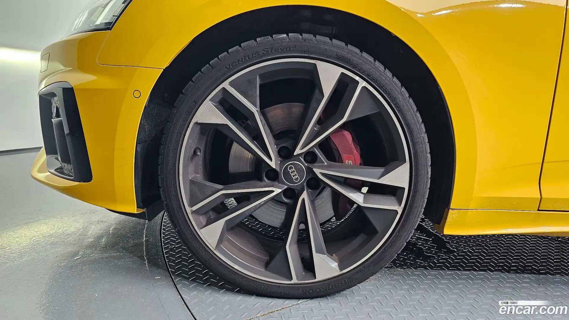 S5 Audi 2023.11-OUTER-005