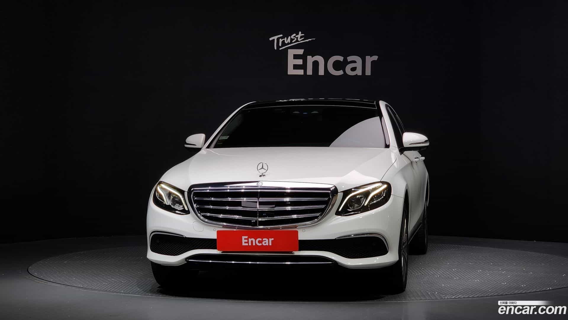 E-Class Mercedes-Benz 2017.3-OUTER-003