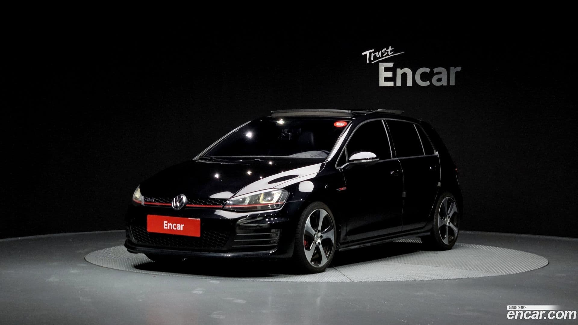Main__Slider__Photo:Golf Volkswagen 2014.8-0