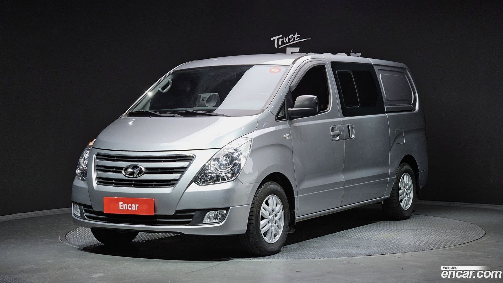 Main__Slider__Photo:Starex Hyundai 2017.5-0